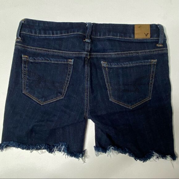 American Eagle Outfitters | Raw Hem Denim Jean Shorts - Picture 4 of 4